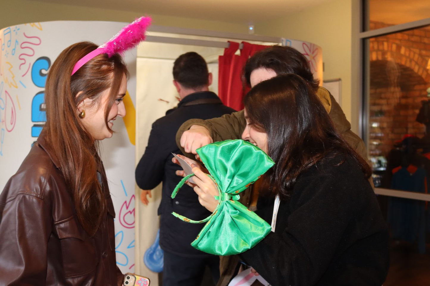 Company / Event Branded Oval PhotoBooth