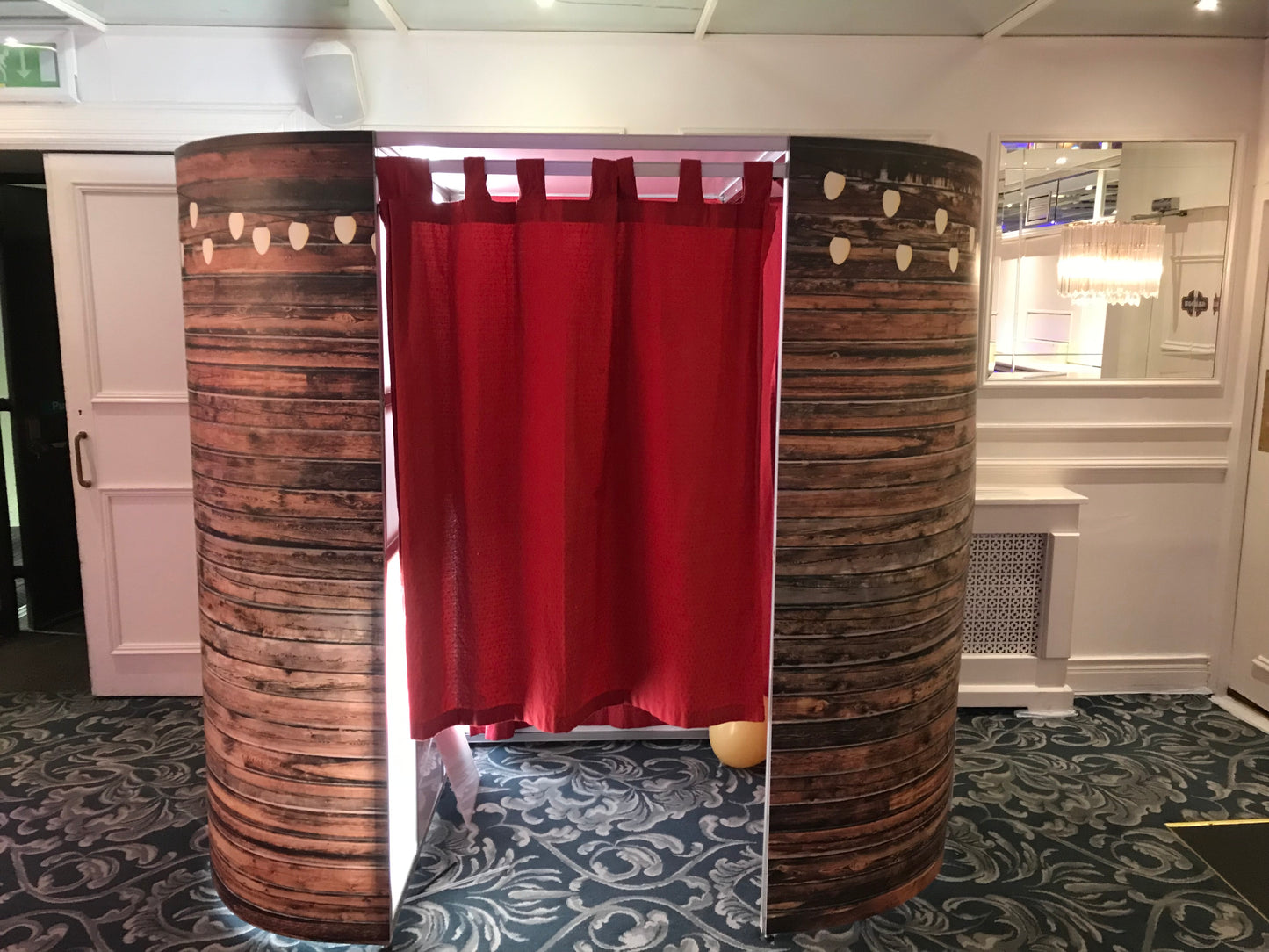 Enchanted Woodlands Photobooth: Step into the Fairytale
